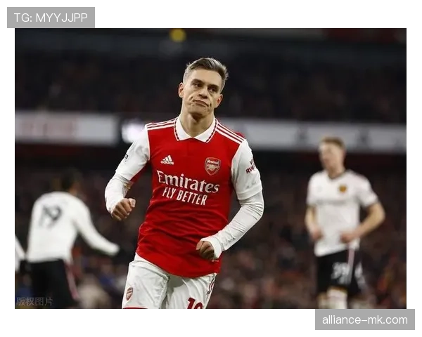 特罗萨德：从亨克边缘人到阿森纳关键拼图的职业生涯全景解析